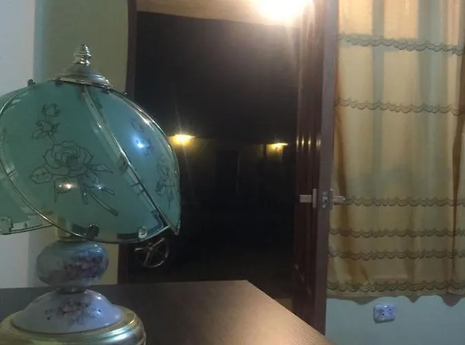 Qori Lodge Lodge *